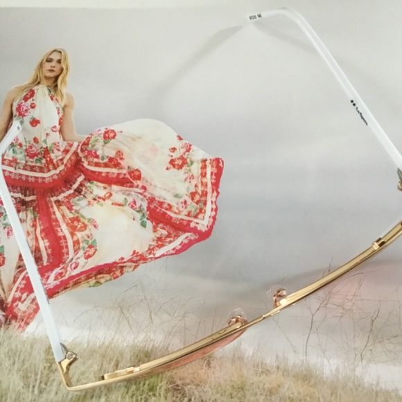 Le Specs Sunglasses and Case: NWOT! Rose Colored Lenses; White Arms - Picture 6 of 10